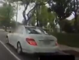 "Siempre serás mexicano, nunca serás blanco", grita mujer a policía en Los Ángeles