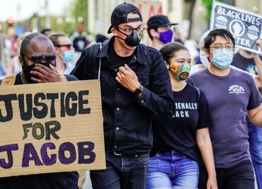 Afroamericano herido por policía sufre parálisis en parte inferior de cuerpo