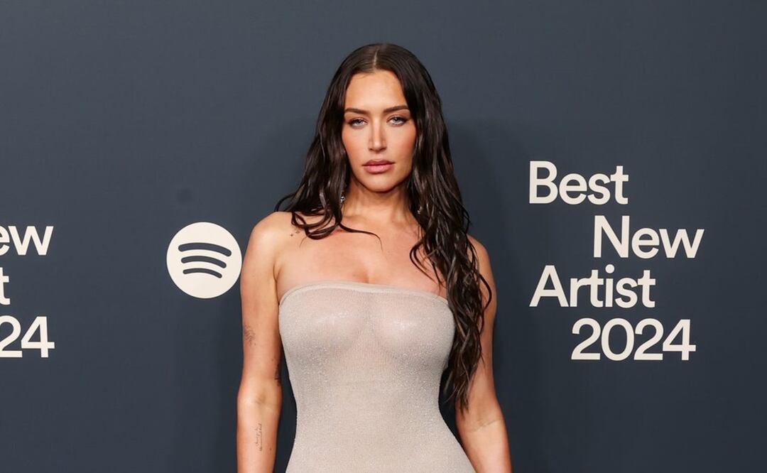 Anastasia Karanikolaou/ Grosby Group/ Chad Salvador/Shutterstock