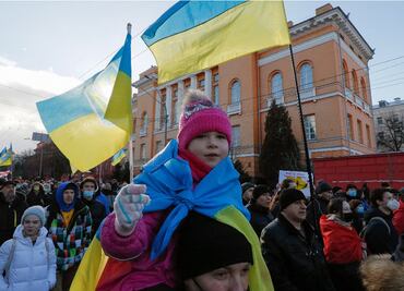 Ucrania contradice a EU; no ve señales de invasión rusa esta semana