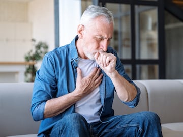 ¿Por qué nos da tos? Estos son los mejores remedios para quitarla, según expertos
