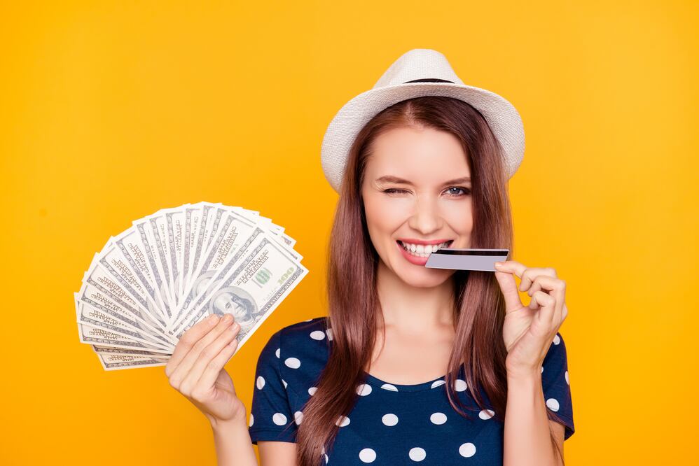 Dinero al viajar. iStock/Deagreez
