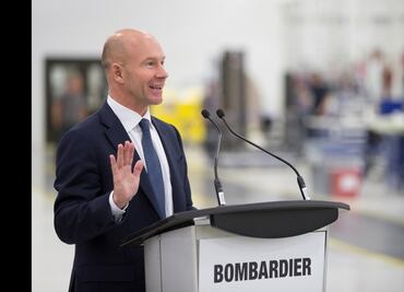 Bombardier deja la aviación comercial para mantenerse a flote
