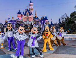 Disneyland Resort celebra Disney100 con nuevos espectáculos y atracción de Mickey