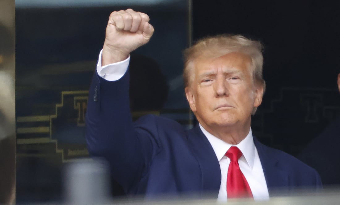 "Sé patriota, Dona", el lema de Trump para rentabilizar las inculpaciones.  EFE/EPA/CJ GUNTHER EPA-EFE/CJ GUNTHER