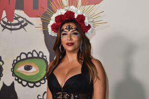 Eva Longoria y el vestido transparente con el que dejó a la vista su lencería negra