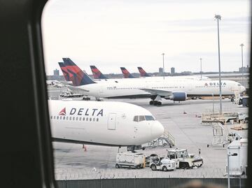 Trabajadores de construcción mueren en accidente en el aeropuerto JFK de Nueva York