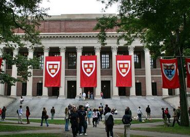 8 cursos gratuitos en línea que Harvard ofrece para 2021