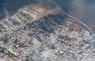 Hawái: Biden declara estado de catástrofe tras devastación por incendios fuera de control