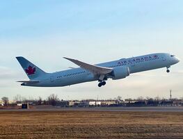 ¿Quiénes pueden viajar a Canadá y de cuántos días es la cuarentena?