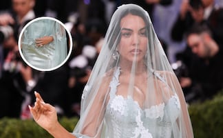 Georgina Rodríguez se roba la atención en la MET con rosario de 8 millones e impresionante vestido nupcial 