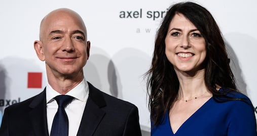 Los 10 estadounidenses que donaron más dinero en 2018 