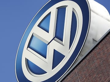 Volkswagen advierte de falla que haría que autos detenidos se muevan