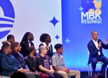 Obama apoya la candidatura de Biden en un intento por unir a los demócratas