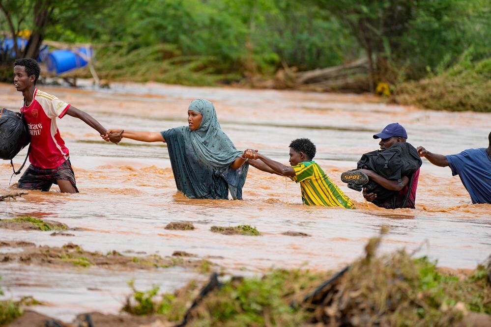 Las fuertes lluvias e inundaciones dejan 47 muertos en Tanzania. Foto: AP