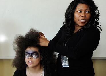 Estados Unidos cerca de prohibir la discriminación por cabello "afro"