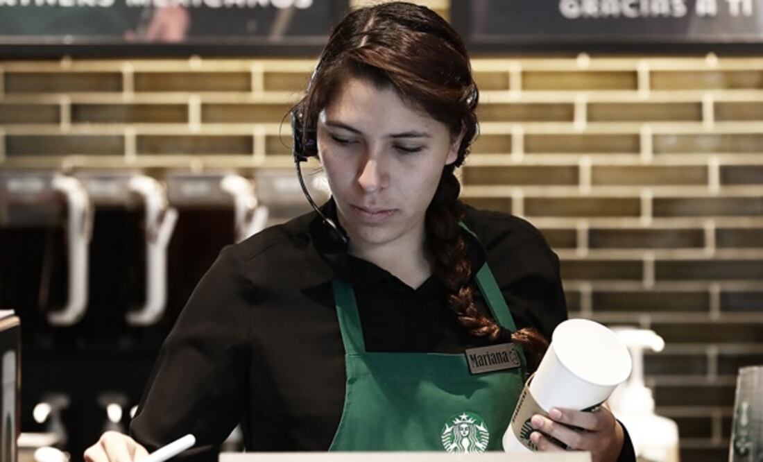 Starbucks despedirá a 1,100 empleados corporativos en una reestructuración para reducir costos FOTO: ALEJANDRO ACOSTA/EL UNIVERSAL