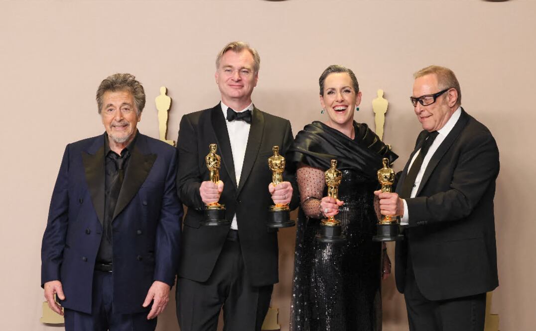 'Oppenheimer', de Christopher Nolan, arrasa en los Óscar con siete premios, incluyendo el de Mejor Película. Rodin Eckenroth/Getty Images/AFP