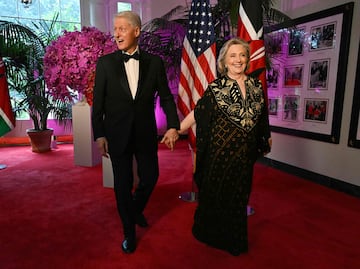 Congreso de EU cita a Bill y Hillary Clinton a comparecer por el caso Epstein