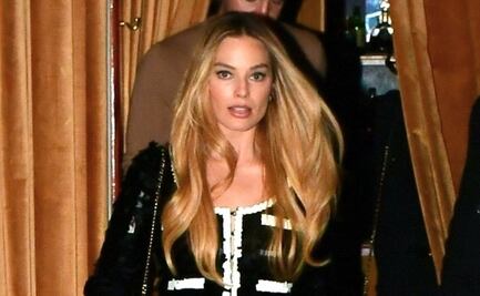 Margot Robbie presume sus atléticas piernas con su falda más pequeña en Los Ángeles