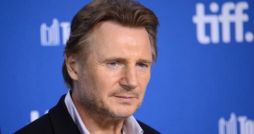 Liam Neeson confiesa querer golpear a un 'hombre negro', pero dice no ser racista