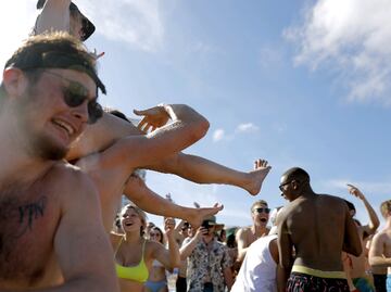 Coronavirus: Spring Breaker se disculpa por desafiar cuarentena