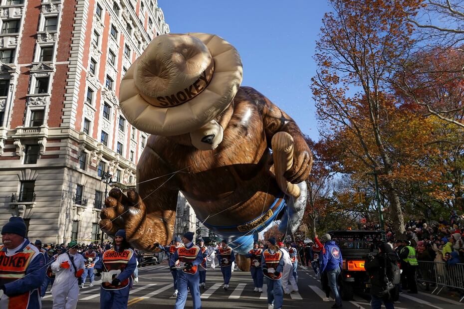 Macy's Thanksgiving Day parade. Nov. 23, 2023, in New York. (AP Photo/Jeenah Moon)