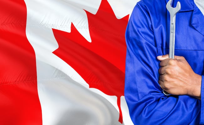 Buscan mexicanos para trabajar como técnicos de mantenimiento en Canadá (salario y requisitos)