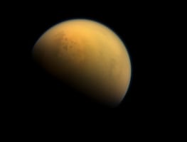 La Luna contiene más agua de lo que se creía