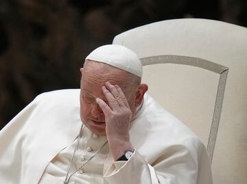El Vaticano informa que el papa Francisco se encuentra en estado grave tras crisis respiratoria