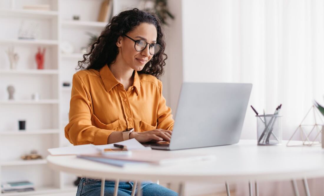 Acta de nacimiento certificada en línea: costo y cómo tramitar en 2023. Foto: iStock / Prostock-Studio