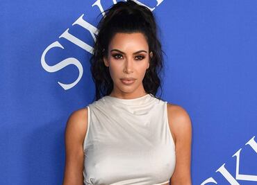 Kim Kardashian conquista Instagram con bodysuit negro