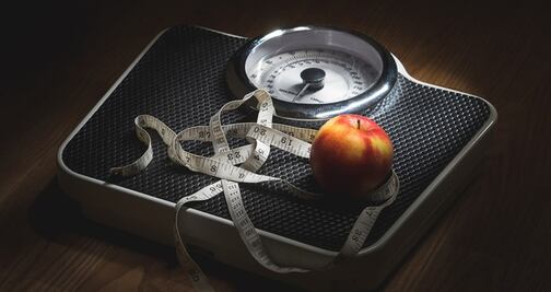 ¿Cómo controlar tu peso cuando estás estresado?