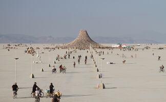 Burning Man 2025: Cuándo es, cuánto cuesta y cómo vivir el 'festival' más excéntrico de Estados Unidos 