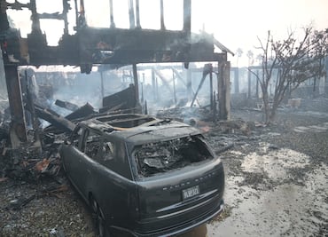 Más de 425,000 viviendas y negocios sin electricidad en California por los incendios