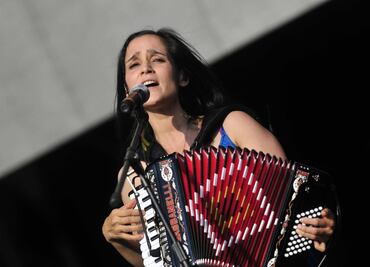 Julieta Venegas se presentará gratis en el Zócalo de la Ciudad de México: fecha, horario y artistas invitadas