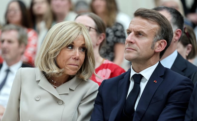Brigitte Macron presentará pruebas tras acusaciones de que “nació varón”