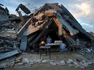 "Podemos morir y vivir en la humillación, pero no dejaremos Gaza": Gazatíes rechazan propuesta de Trump