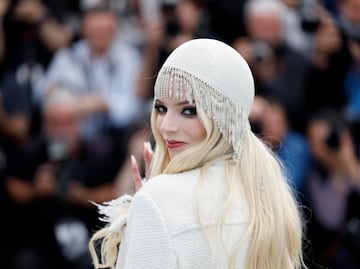 Anya Taylor-Joy se luce etérea con look de lujo en el Festival de Cine de Cannes