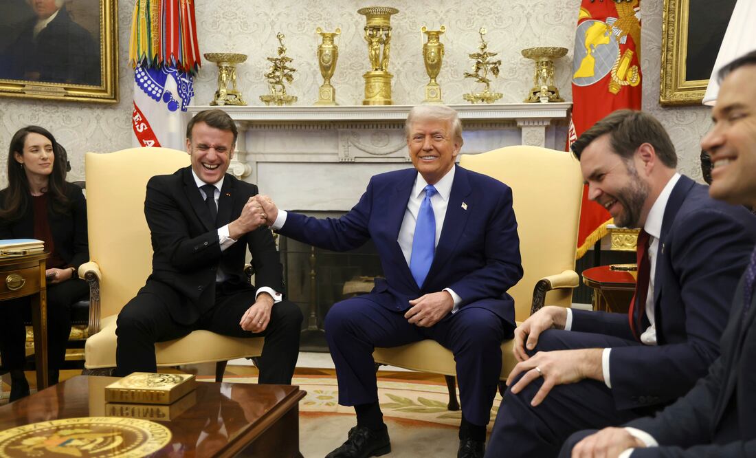 Trump aconseja a Macron tras la bofetada: "Asegúrate de que la puerta esté cerrada" (Ludovic Marin/Pool via AP)