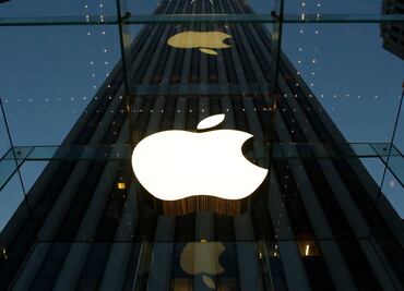 Apuñalan a guardia de tienda de Apple tras discusión por cubrebocas en NY