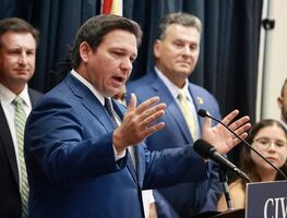 Prohibición al aborto, 'Don't Say Gay' y otras polémicas leyes que estrenará Florida