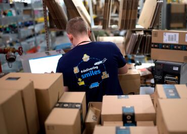 Amazon compensará a repartidores por haberse quedado sus propinas