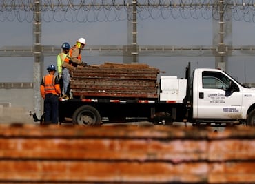 Pentágono destinará más de 3 mdd para muro fronterizo