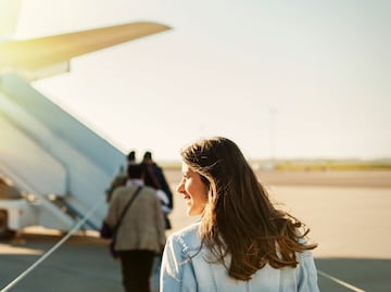 Días más baratos para viajar en avión a Estados Unidos y Canadá en 2023