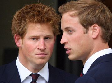 Príncipe Harry, criado para darle sus órganos a su hermano William