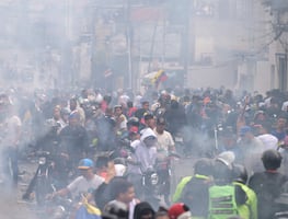 Cuatro muertos y cientos de detenidos en protestas contra Maduro en Venezuela