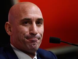 FIFA suspende 3 años a Luis Rubiales por su mala conducta en la final del Mundial femenino
