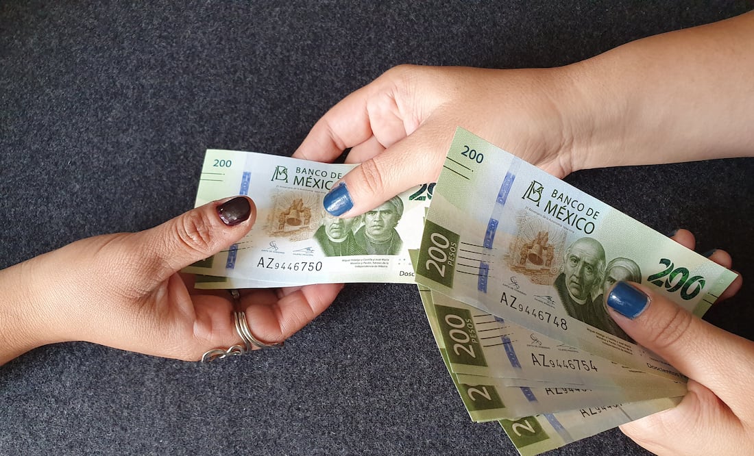 Pago Aguinaldo 2024. Empleados despedidos o que renunciaron durante el año, ¿pueden cobrarlo? Foto: iSTOCK-FJZEA