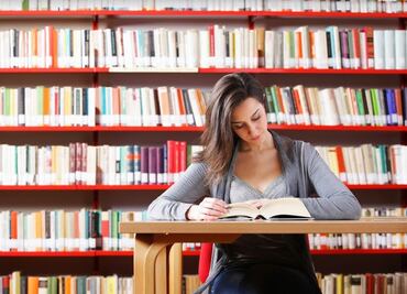 El programa de investigación para alumnos latinos en universidad de San Diego